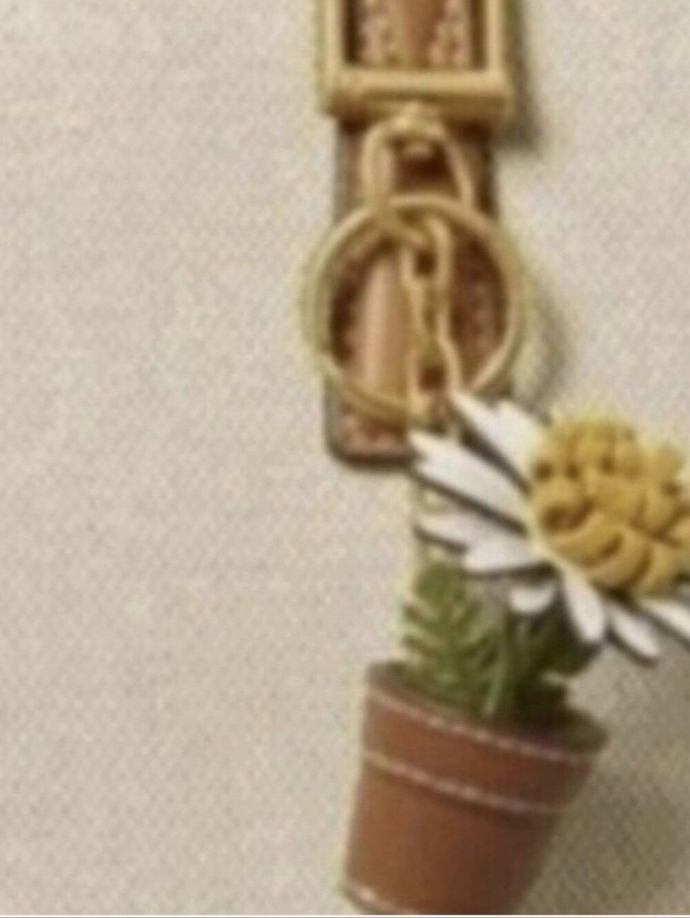 Tory Burch Keychain - Picture 5 of 5